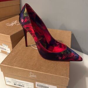 Christian Louboutin Kate 100mm Floral Crepe Satin Roses Pumps Size EU 37.5